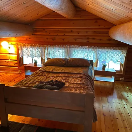 Holmoy Villa *