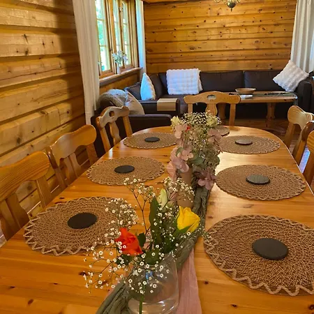 Holmoy Villa *